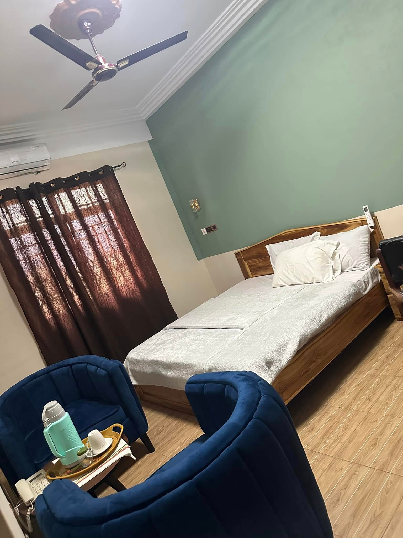 Equal Hotel and Restaurant