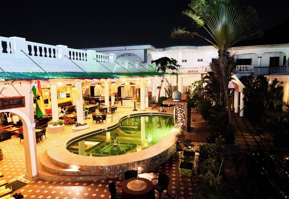 Grand Casamora Hotel