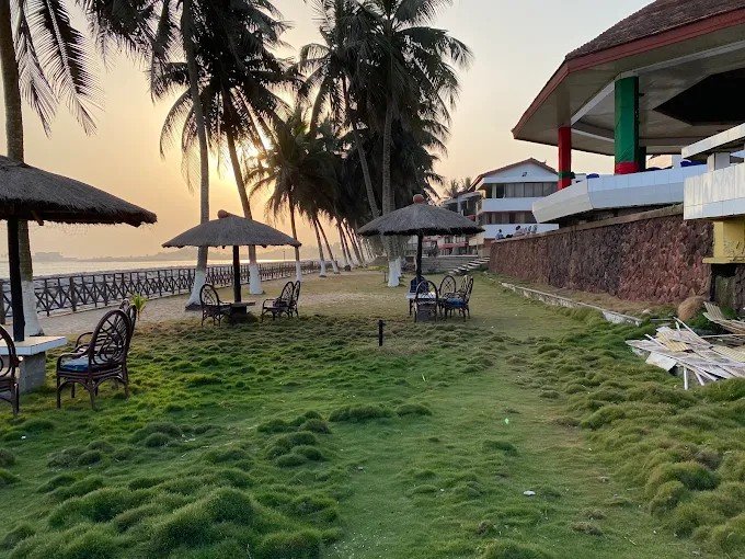 Elmina Beach Resort