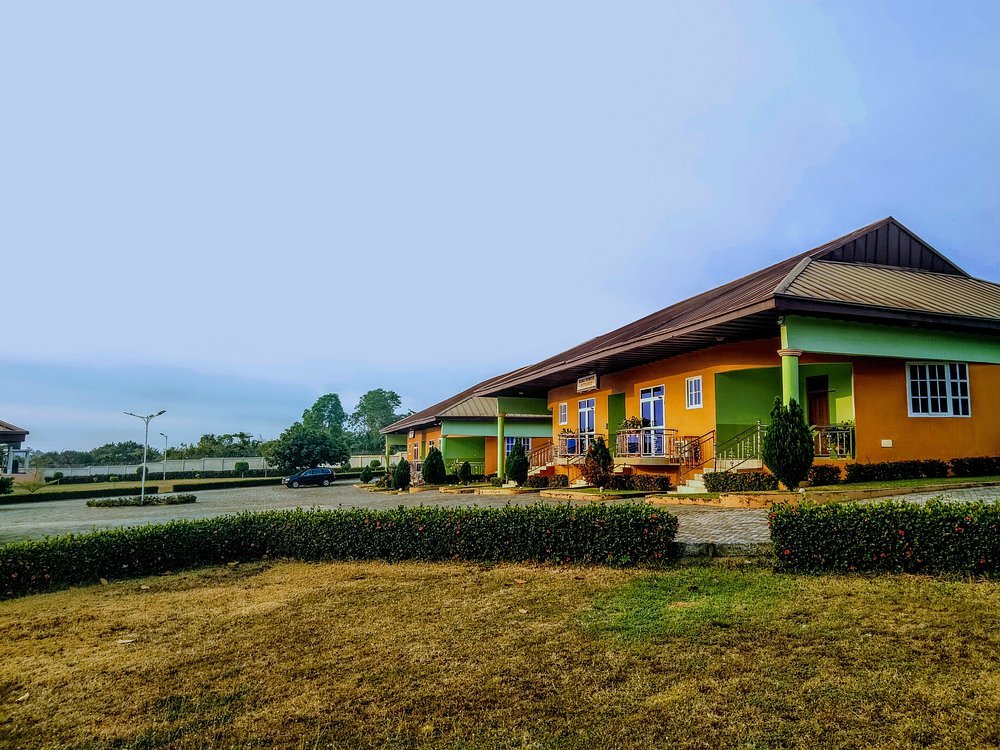 Renajoe Hotel