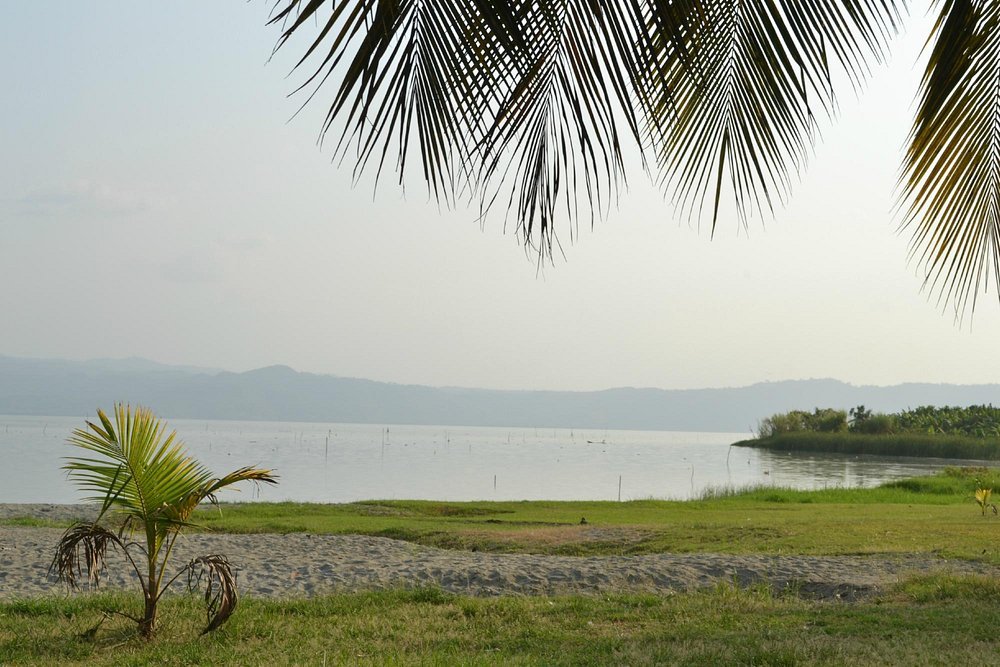 Lake Point Resort