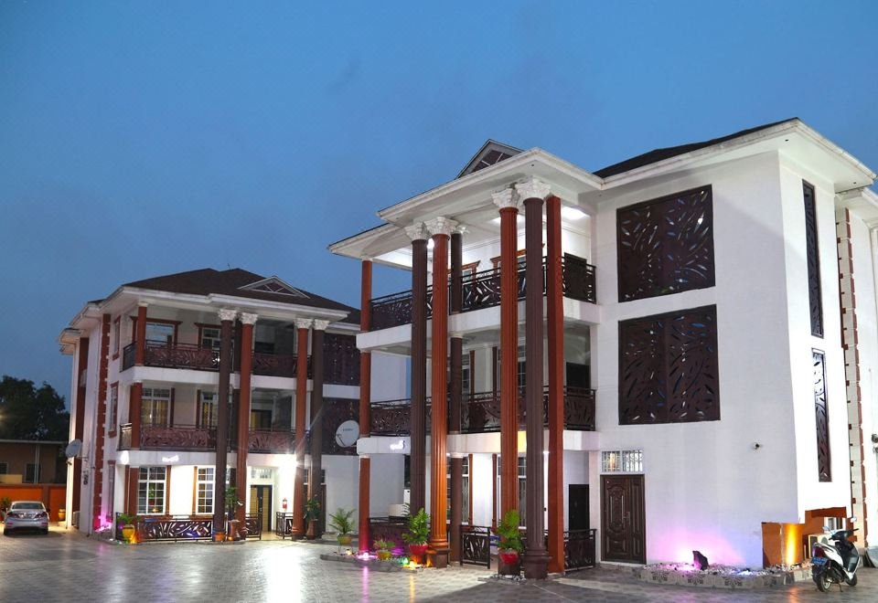 MACOBA LUXURY APARTMENTS