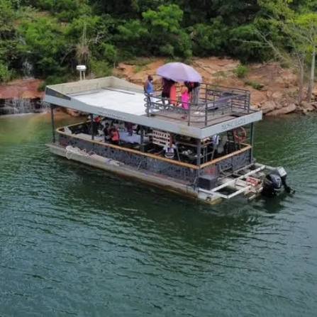 THE FLOAT GH