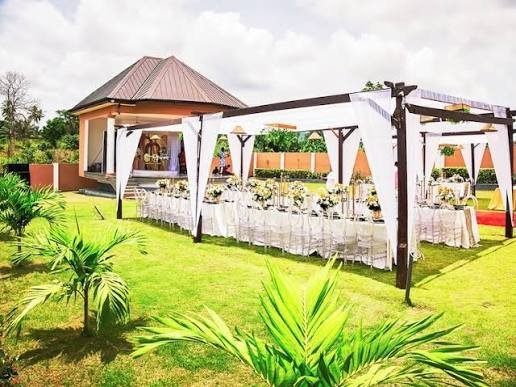 JLK GUESTHOUSE & EVENTS CENTER
