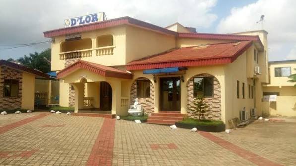 D'Lor Suites