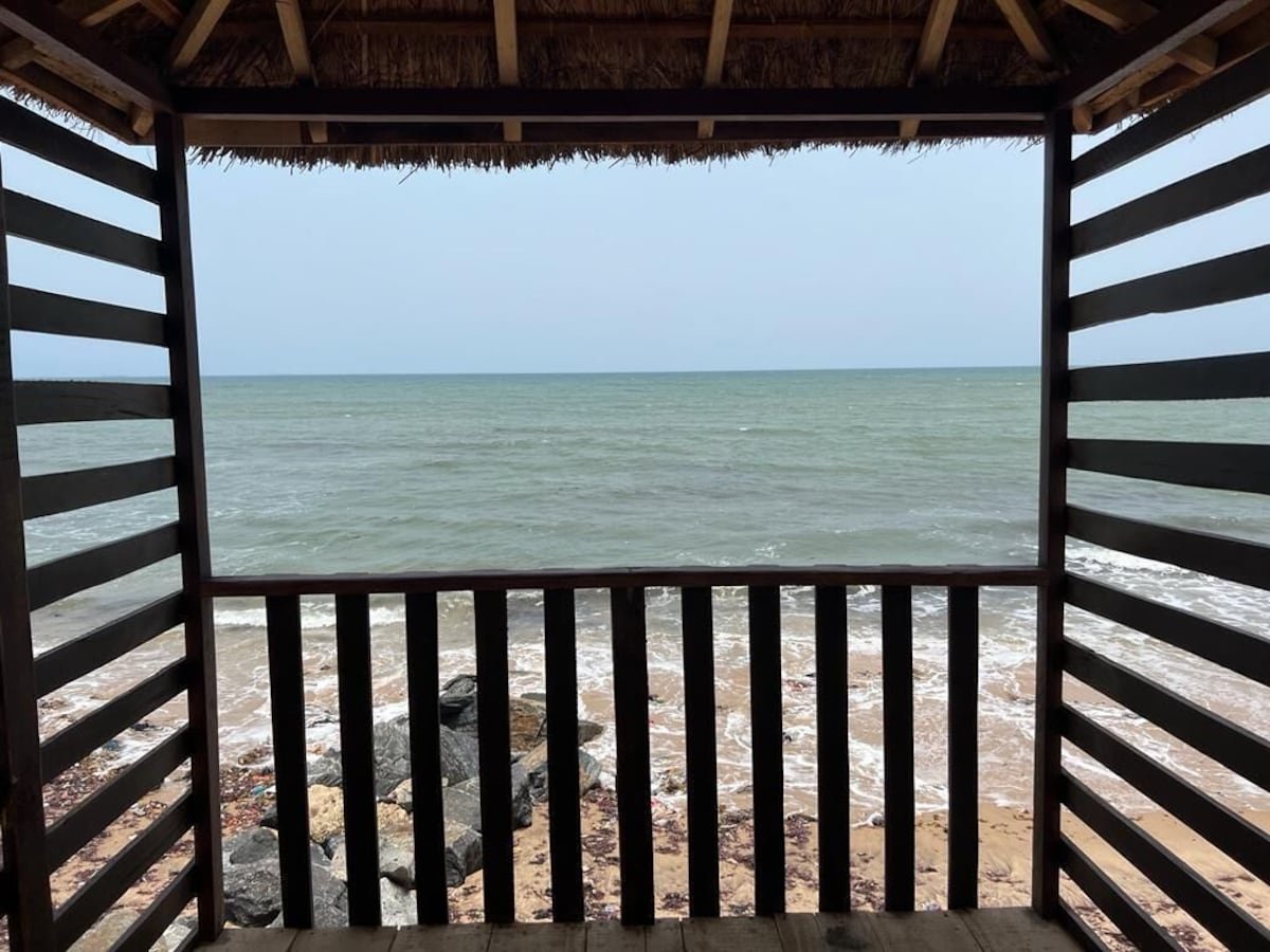 EMPIRE BAY BEACH VILLA