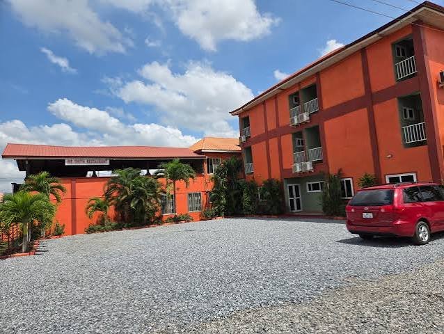 MR. SMITH HOTEL