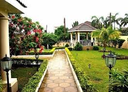 Acacia Lodge
