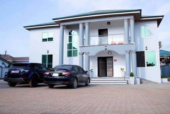 SHALOM HILL LODGE