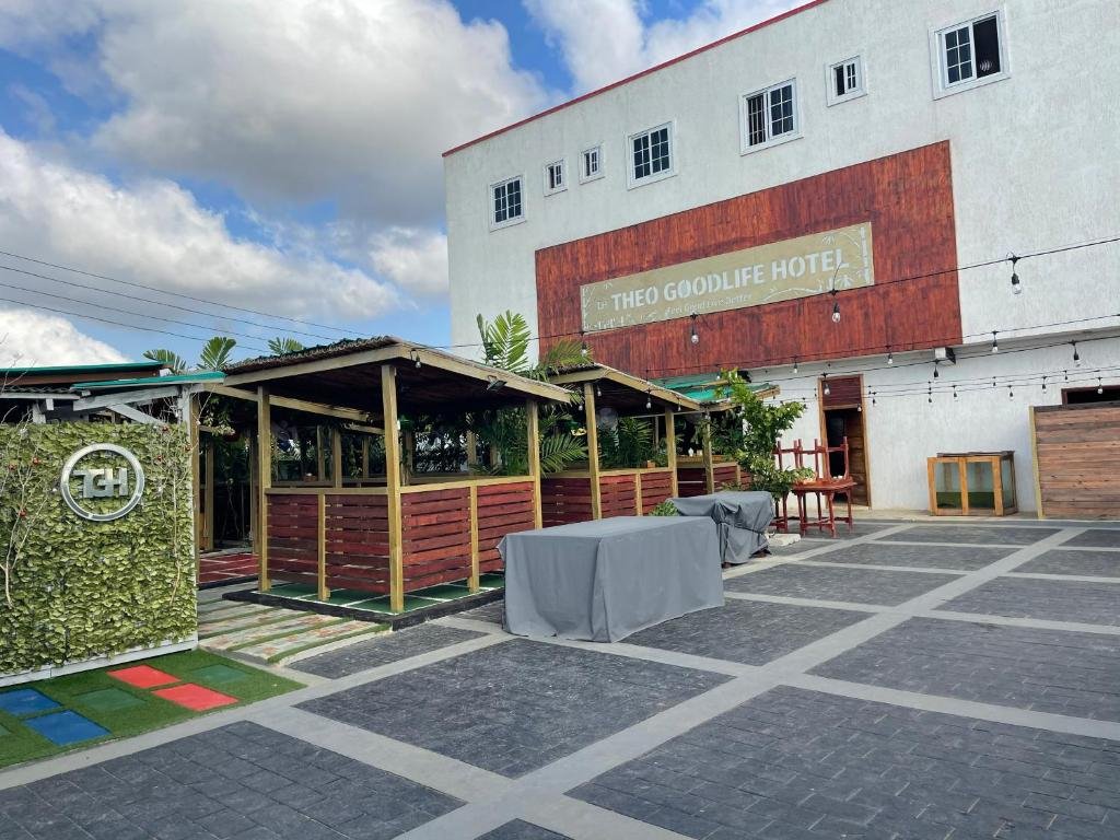 THEO GOODLIFE HOTEL