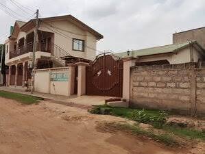 VINOBYE LODGE