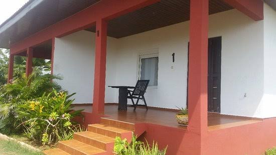 SIMPLE SUNFLOWER LODGE