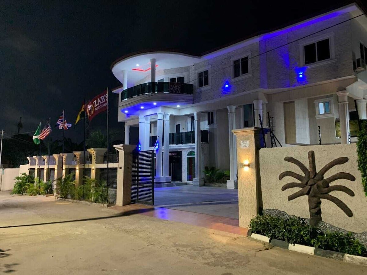 Zab's Suite Hotel