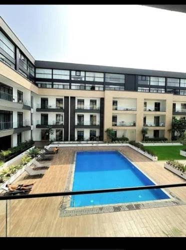 EBS LEGEND PROPERTIES