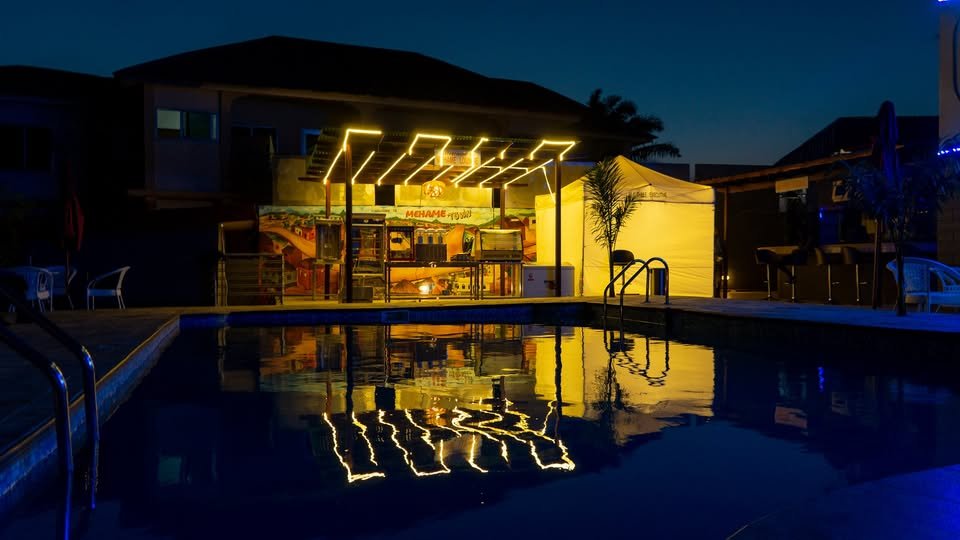 Acheamfour Top Hotel