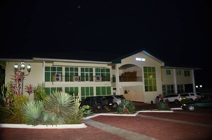 Royal Lamerta Hotel