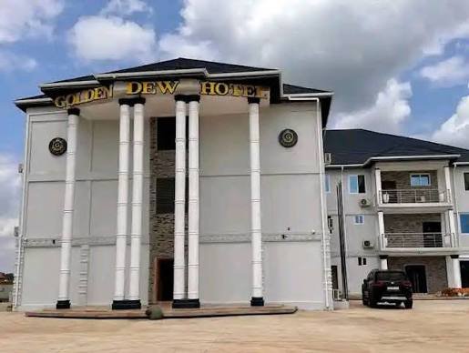 Golden Dew Hotel