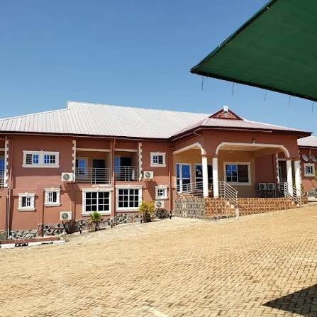 Frandais Lodge
