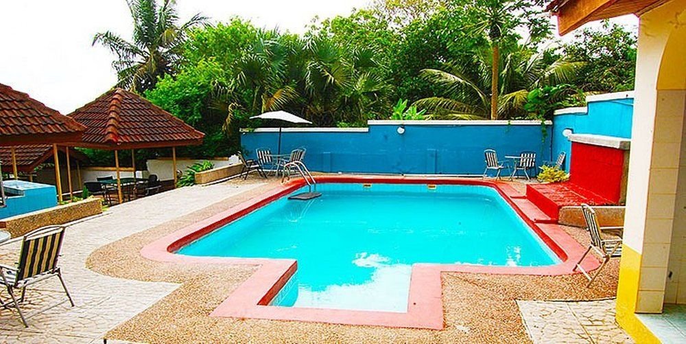 Valley Beach Hotel