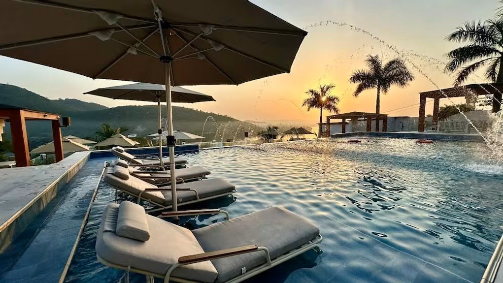 BridgeView Resort