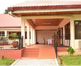 Precevid's Rosewood Cottage Hotel