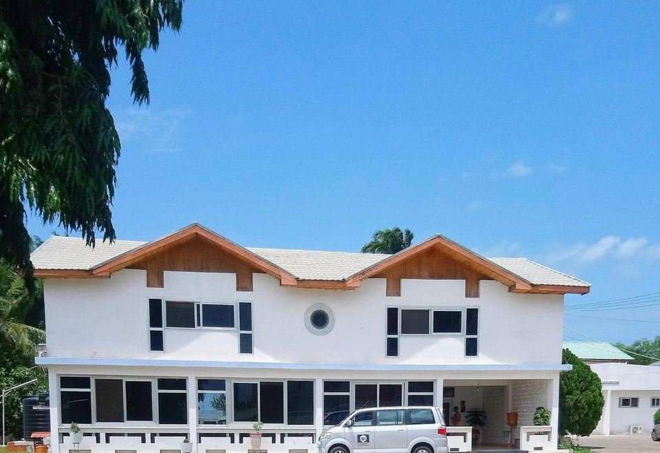Eastoments Guest Lodge