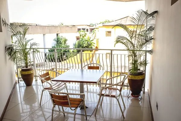 Maxlot Hotel