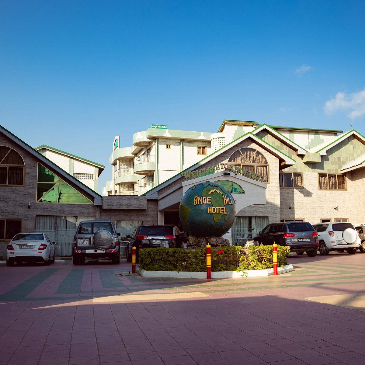 Ange Hill Hotel