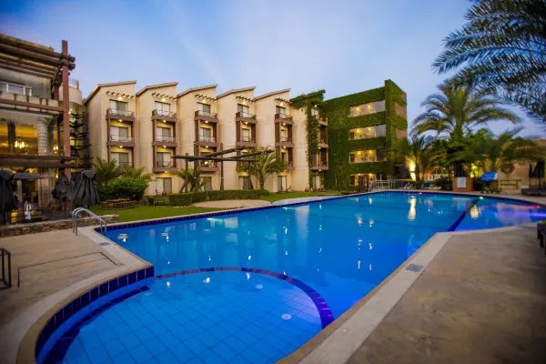 Peduase Valley Resort