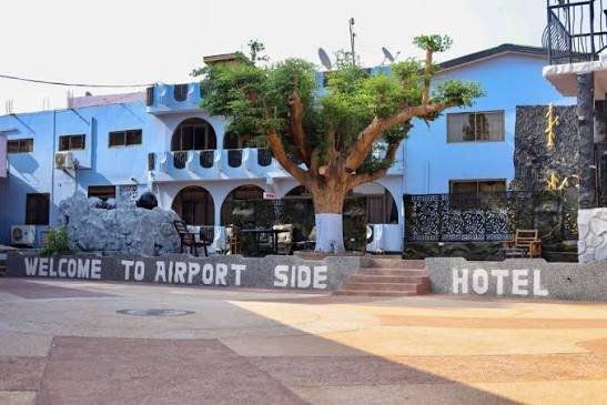 AIRPORT SIDE HOTEL